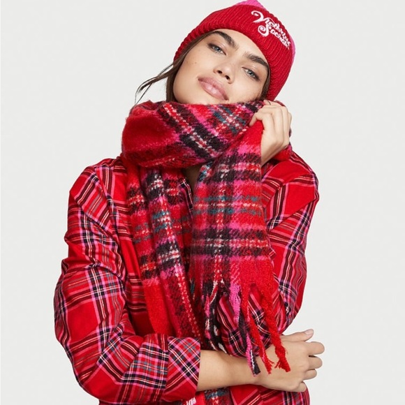 Victoria Secret Cozy Plaid Scarf and Color block Beanie Set - Picture 2 of 7